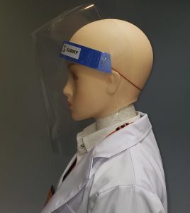 フェイスシールド装着画像側面③
